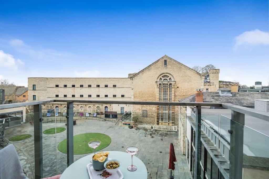 Oxfordshire Living - The Tolkien Apartment - Оксфорд Екстер'єр фото