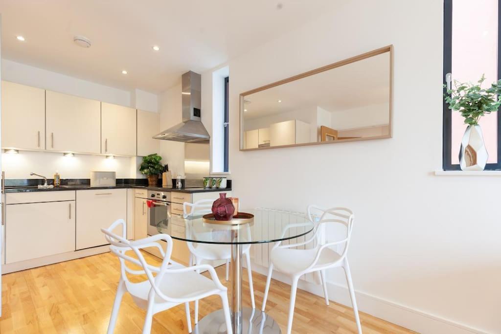Oxfordshire Living - The Tolkien Apartment - Оксфорд Екстер'єр фото