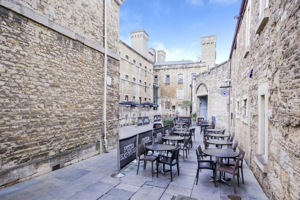 Oxfordshire Living - The Tolkien Apartment - Оксфорд Екстер'єр фото
